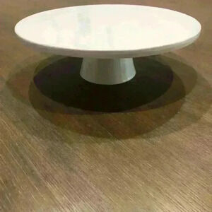 Home Expressions White Ceramic Cake Plate Stand NEW Approximately 11”